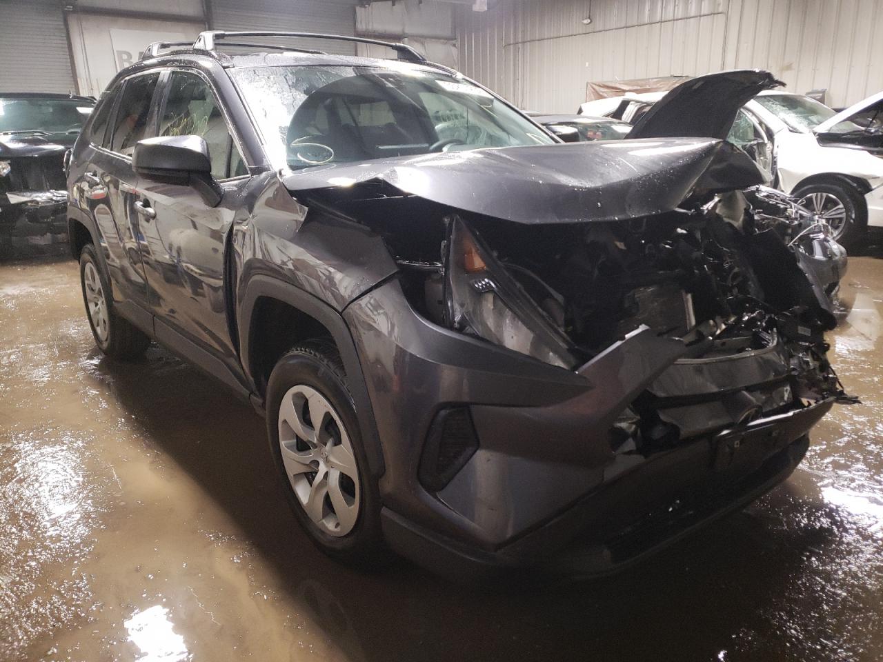 Photo 1 from auction – 2021 TOYOTA RAV4 LE with VIN 2T3F1RFV5MC165043