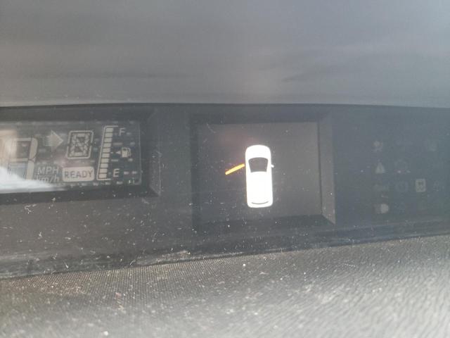Photo 8 from auction – 2012 TOYOTA PRIUS C with VIN JTDKDTB37C1509507