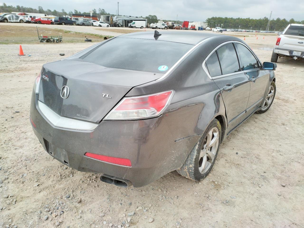 Photo 4 from auction – 2010 ACURA TL with VIN 19UUA9F24AA003251