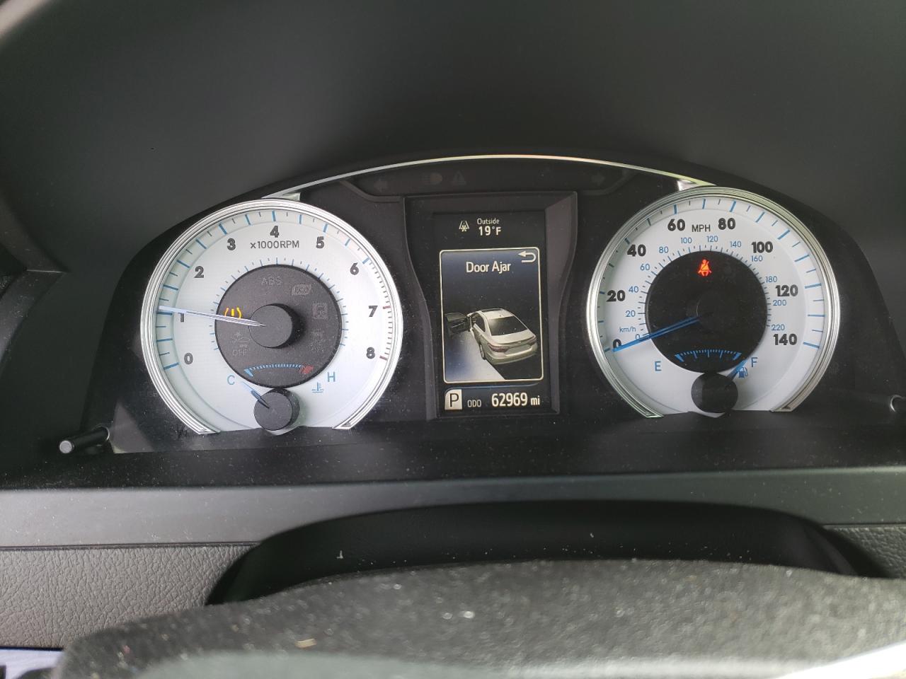 Photo 8 from auction – 2016 TOYOTA CAMRY LE with VIN 4T1BF1FK1GU527744