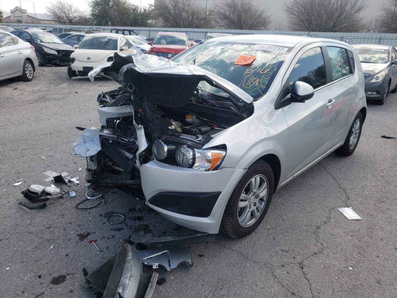 Photo 2 from auction – 2016 CHEVROLET SONIC LT with VIN 1G1JC6SH0G4119812