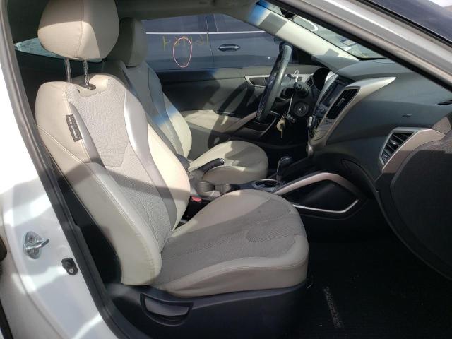 Photo 5 from auction – 2012 HYUNDAI VELOSTER with VIN KMHTC6AD1CU049810