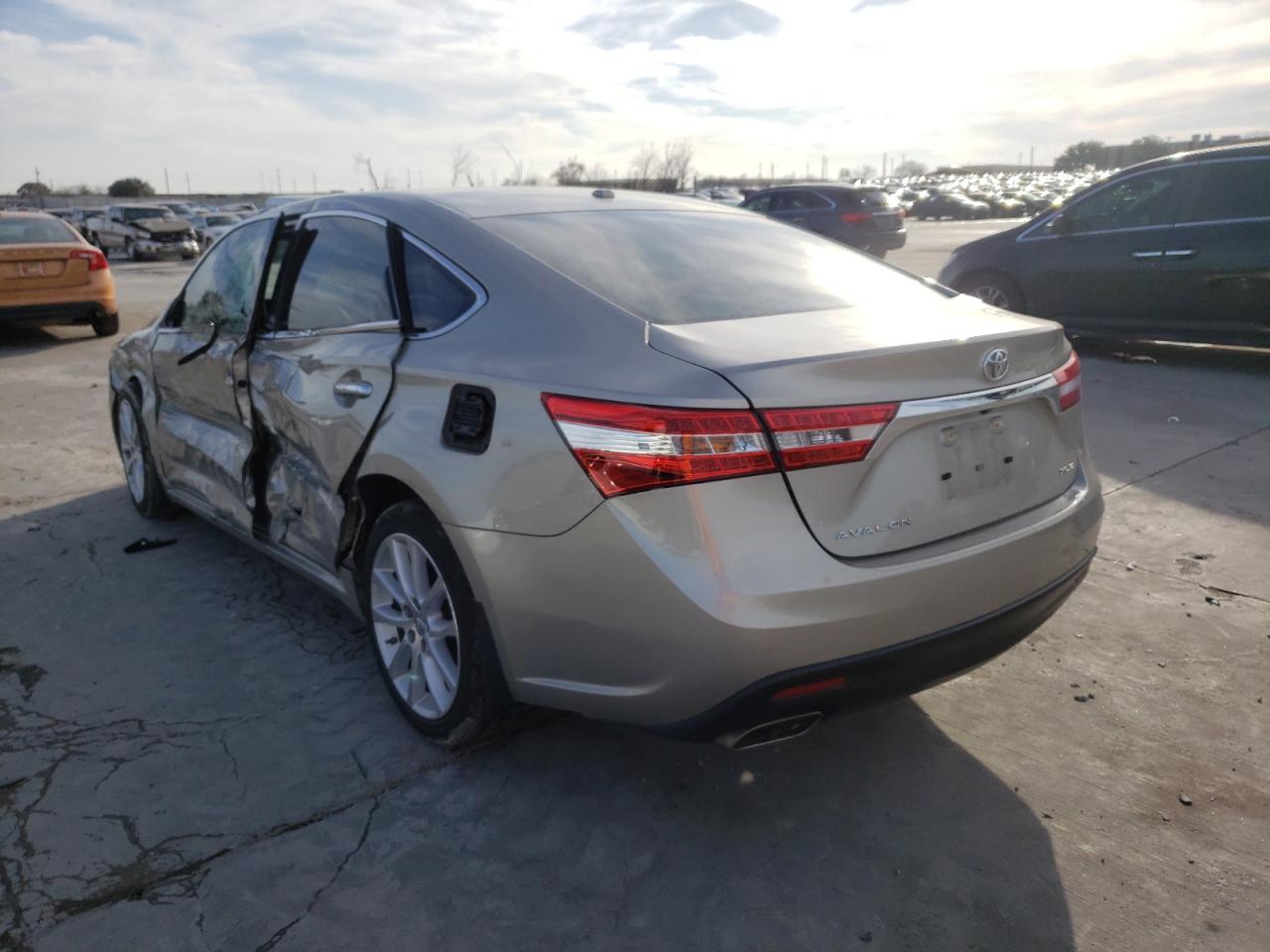 Photo 3 from auction – 2013 TOYOTA AVALON BAS with VIN 4T1BK1EB4DU005568