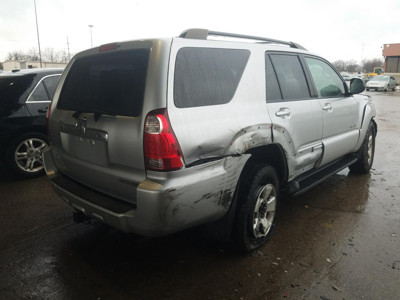 Photo 4 from auction – 2008 TOYOTA 4RUNNER SR with VIN JTEBU14R480132018