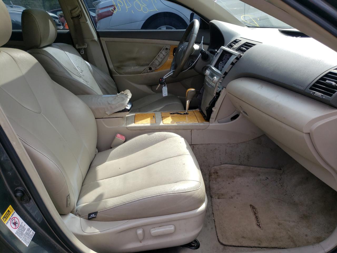 Photo 5 from auction – 2007 TOYOTA CAMRY CE with VIN 4T1BE46K07U711688