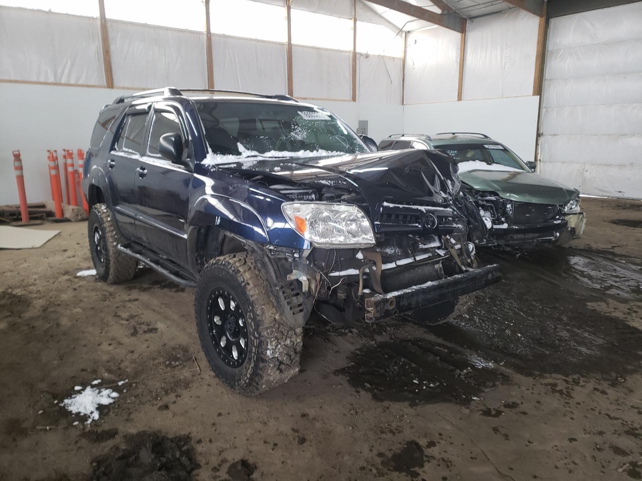 TOYOTA 4RUNNER SR 2004 with VIN JTEBT14R448011603 - Photo from auction