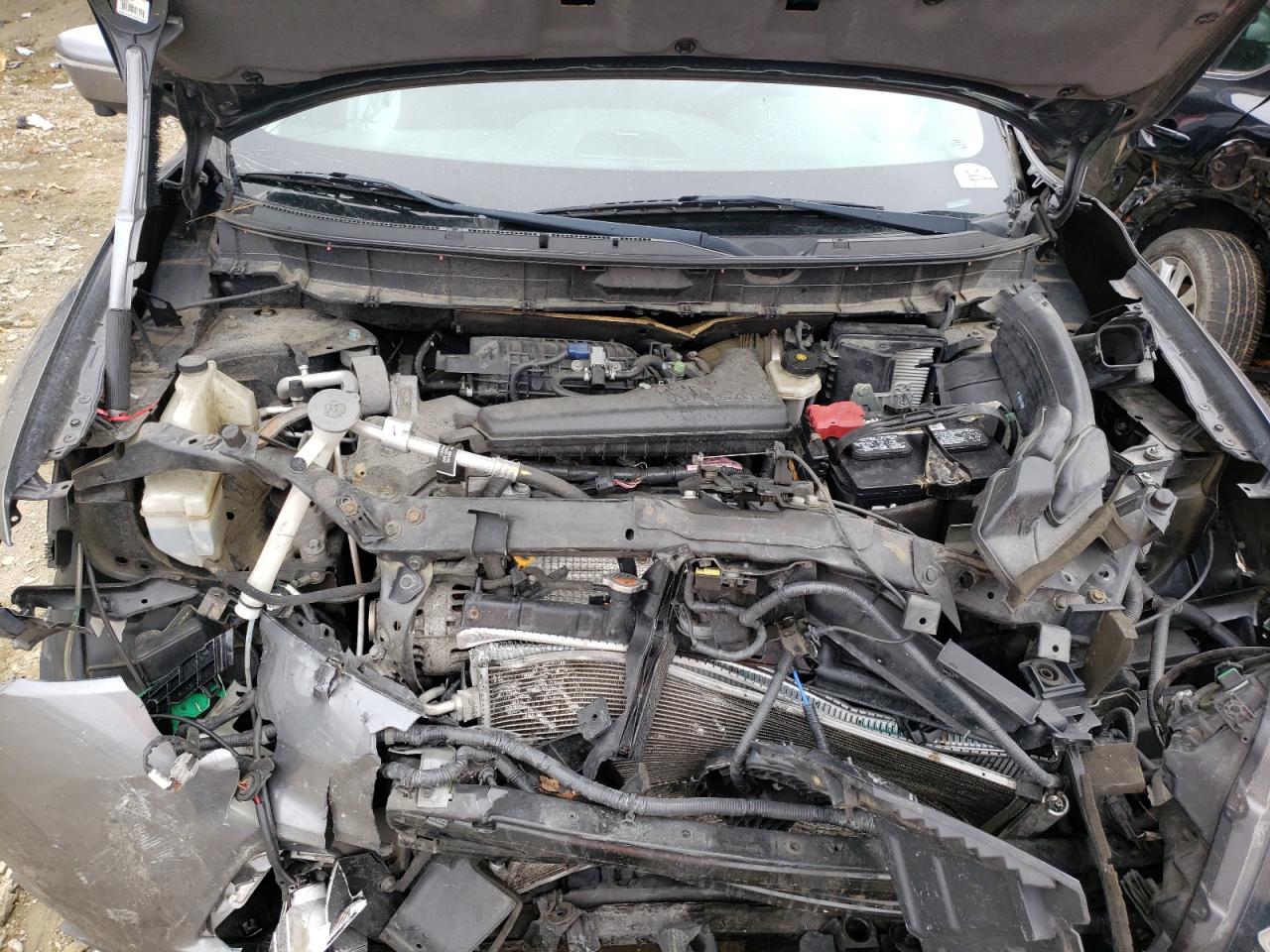 Photo 7 from auction – 2014 NISSAN ROGUE S with VIN 5N1AT2MV2EC873019
