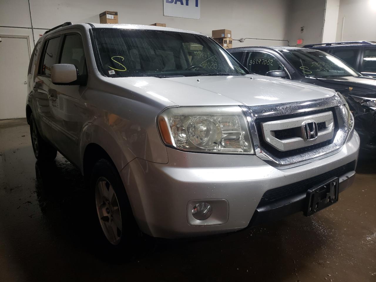 HONDA PILOT EXL 2009 z numerem VIN 5FNYF48569B004741 - Zdjęcie z aukcji