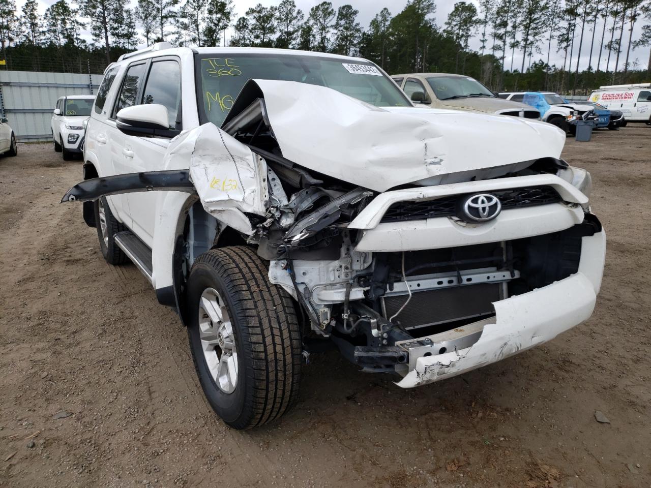 Photo 9 from auction – 2015 TOYOTA 4RUNNER SR with VIN JTEZU5JR7F5104434