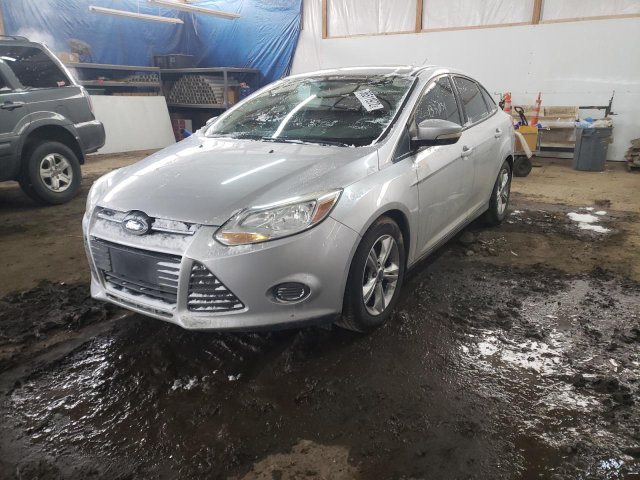 Photo 2 from auction – 2014 FORD FOCUS SE with VIN 1FADP3F2XEL277063