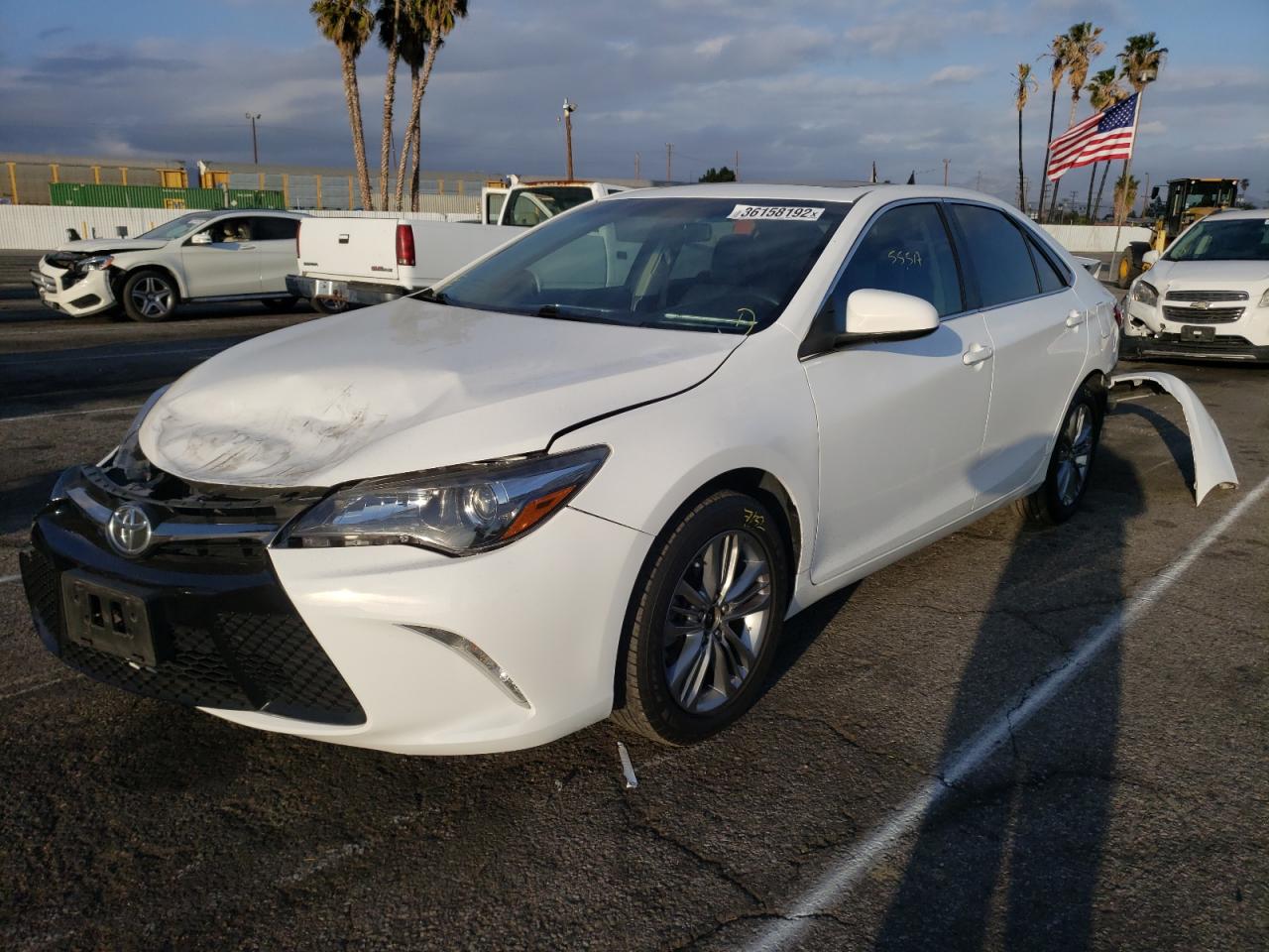 Photo 2 from auction – 2017 TOYOTA CAMRY LE with VIN 4T1BF1FK6HU424868