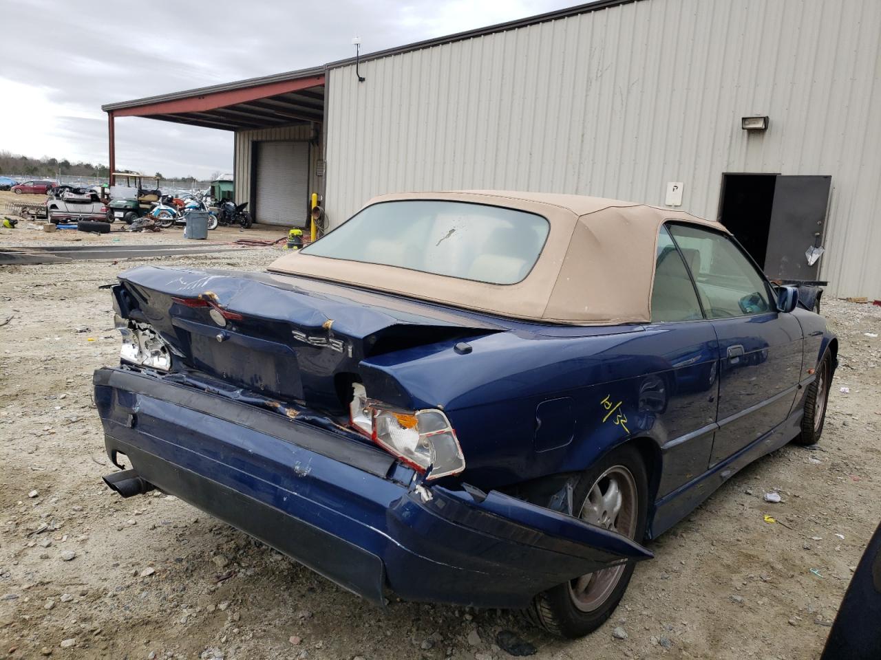 Photo 4 from auction – 1999 BMW 323 IC AUT with VIN WBABJ8337XEM25221