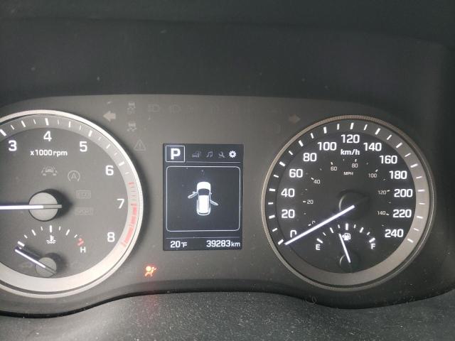 Photo 8 from auction – 2017 HYUNDAI TUCSON LIM with VIN KM8J3CA40HU541337