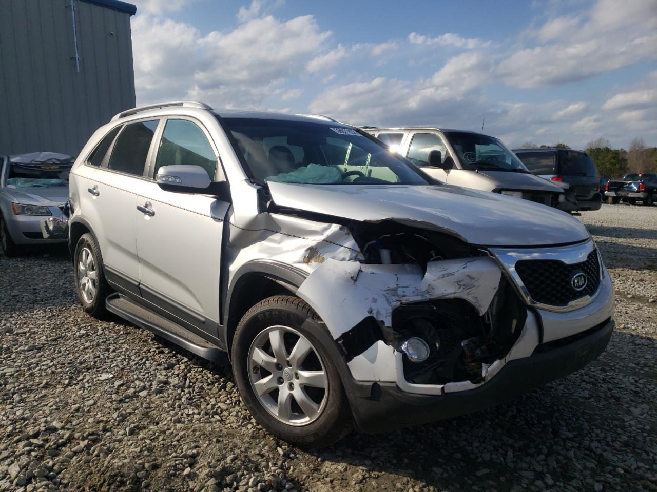 KIA SORENTO BA 2011 with VIN 5XYKT3A16BG100187 - Photo from auction