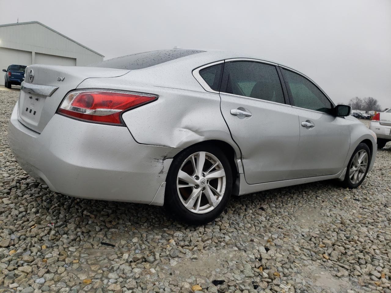 Photo 4 from auction – 2015 NISSAN ALTIMA 2.5 with VIN 1N4AL3AP9FC580886