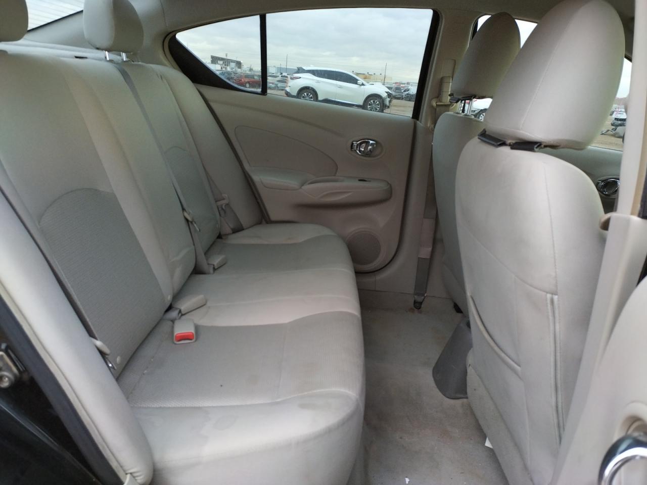 Photo 6 from auction – 2013 NISSAN VERSA S with VIN 3N1CN7AP8DL889287