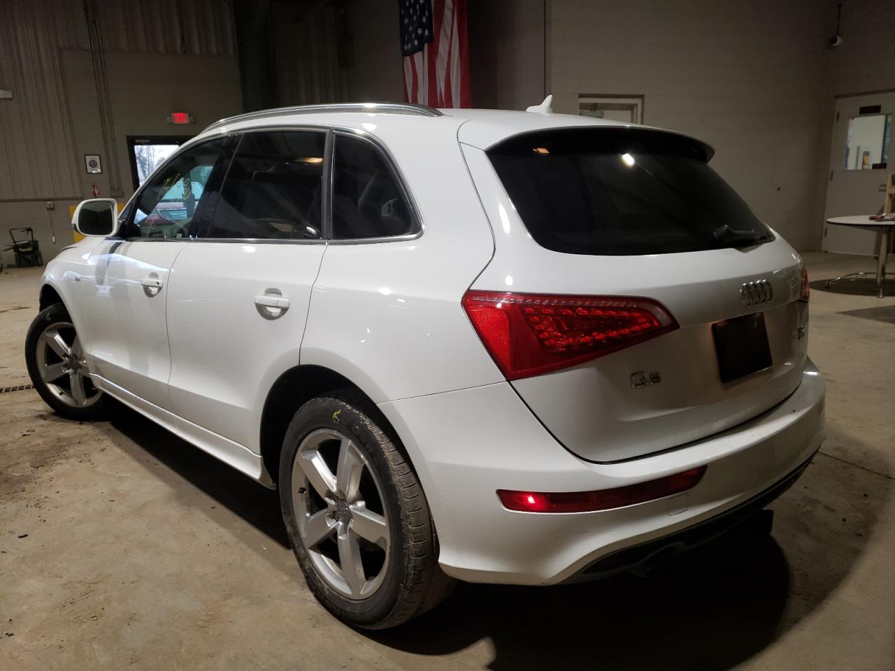 Photo 3 from auction – 2012 AUDI Q5 PRESTIG with VIN WA1WKAFP2CA010004