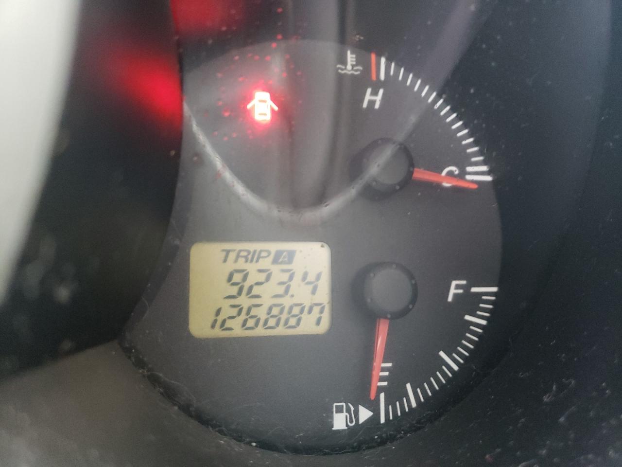 Zdjęcie 8 z aukcji – 2006 MAZDA 3 I z VIN JM1BK32F661524228