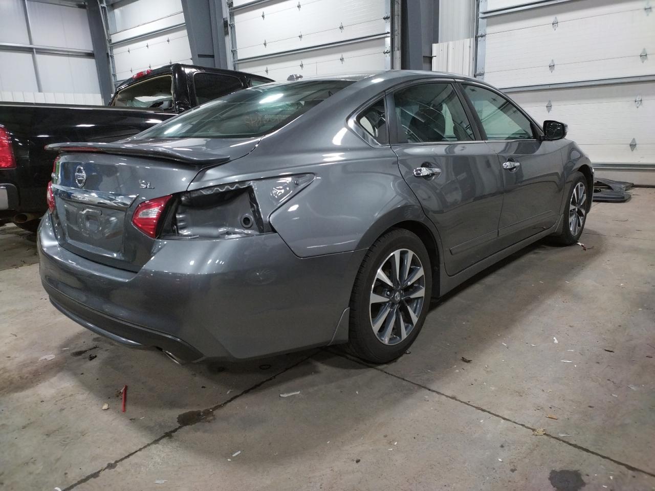 Photo 4 from auction – 2017 NISSAN ALTIMA 2.5 with VIN 1N4AL3AP7HC149109