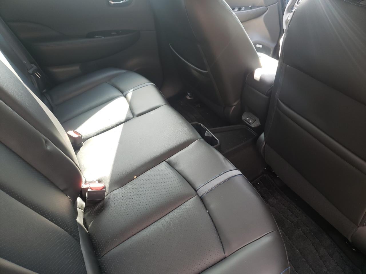 Photo 6 from auction – 2022 NISSAN LEAF SL PL with VIN 1N4BZ1DV0NC555570