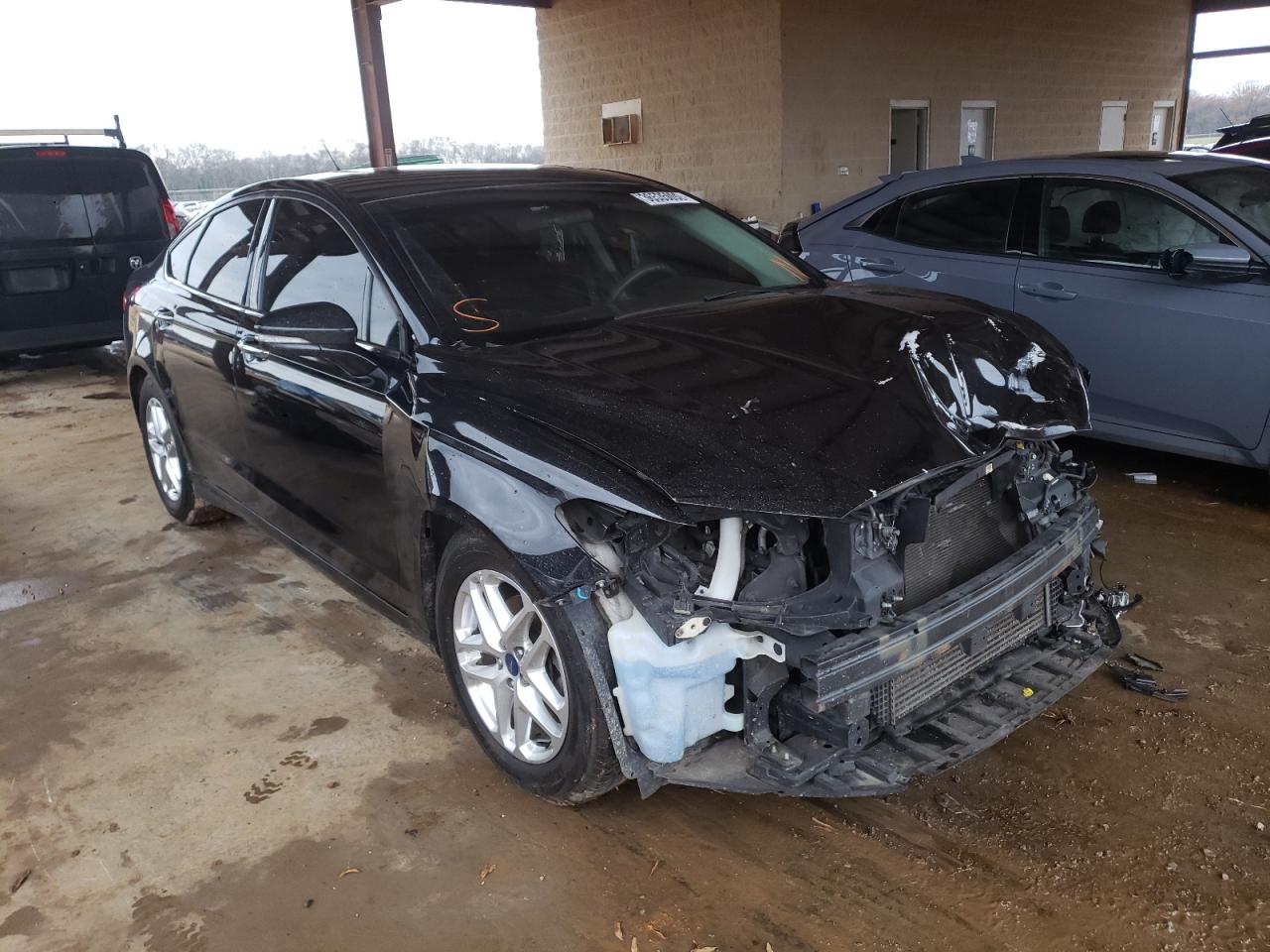 FORD FUSION 2013 with VIN 3FA6P0HR6DR318161 - Photo from auction