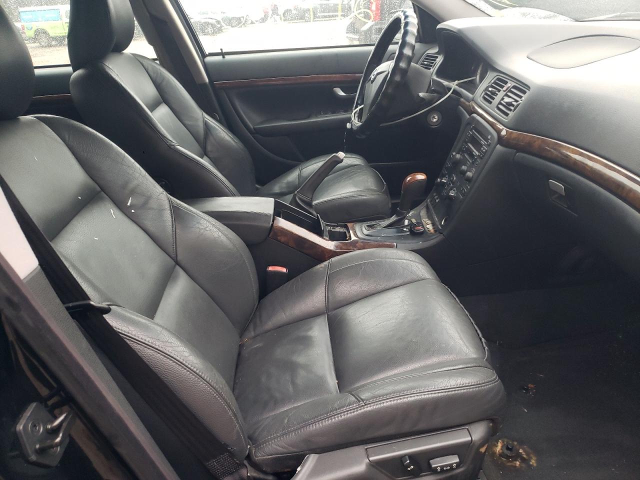 Photo 5 from auction – 2006 VOLVO S80 with VIN YV1TS592961442815
