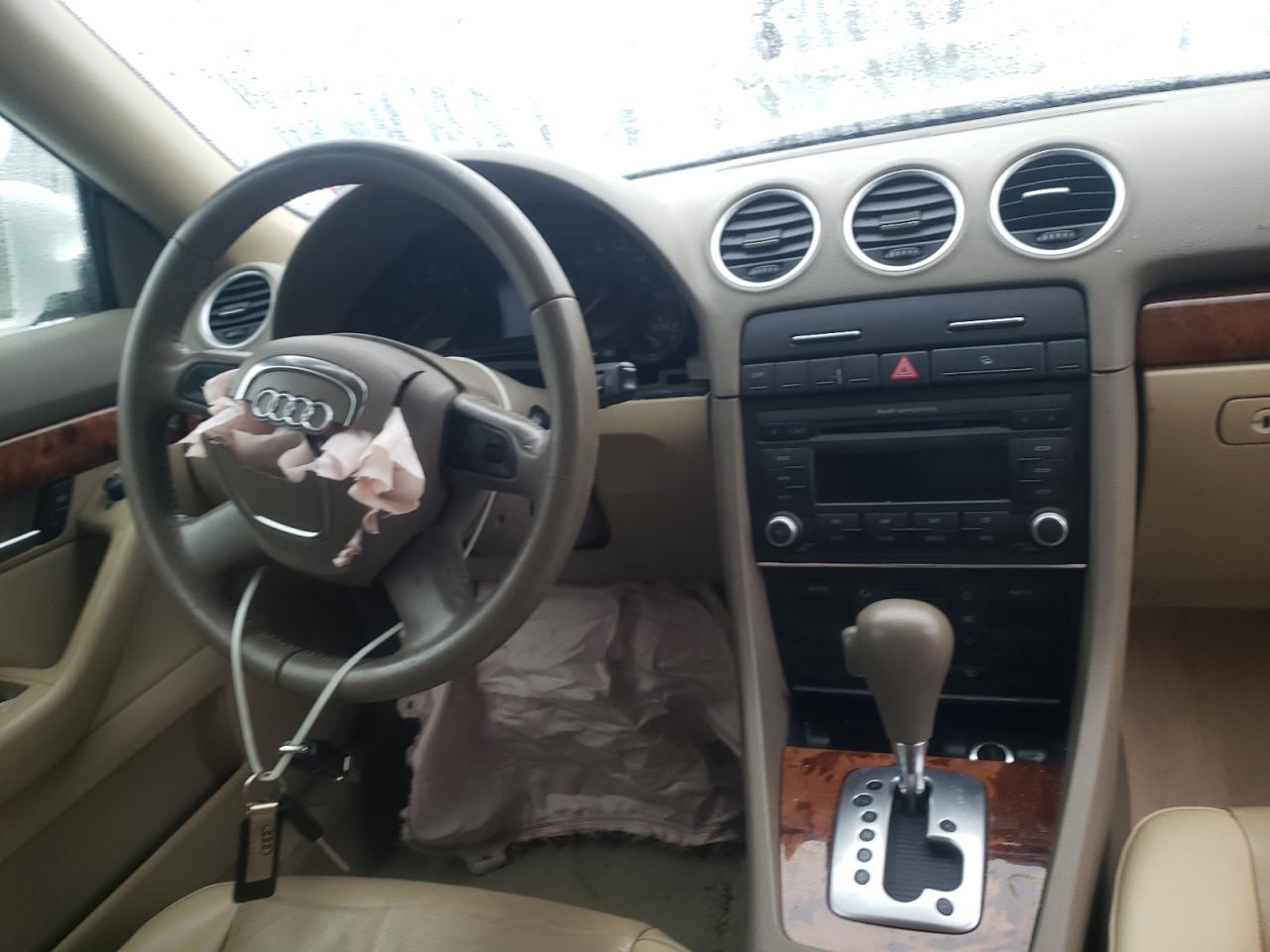 Photo 9 from auction – 2009 AUDI A4 2.0T CA with VIN WAUAF48H29K011438