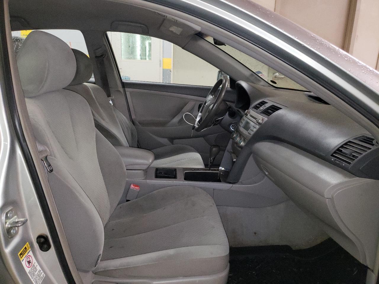 Photo 5 from auction – 2007 TOYOTA CAMRY CE with VIN 4T1BE46K47U104256
