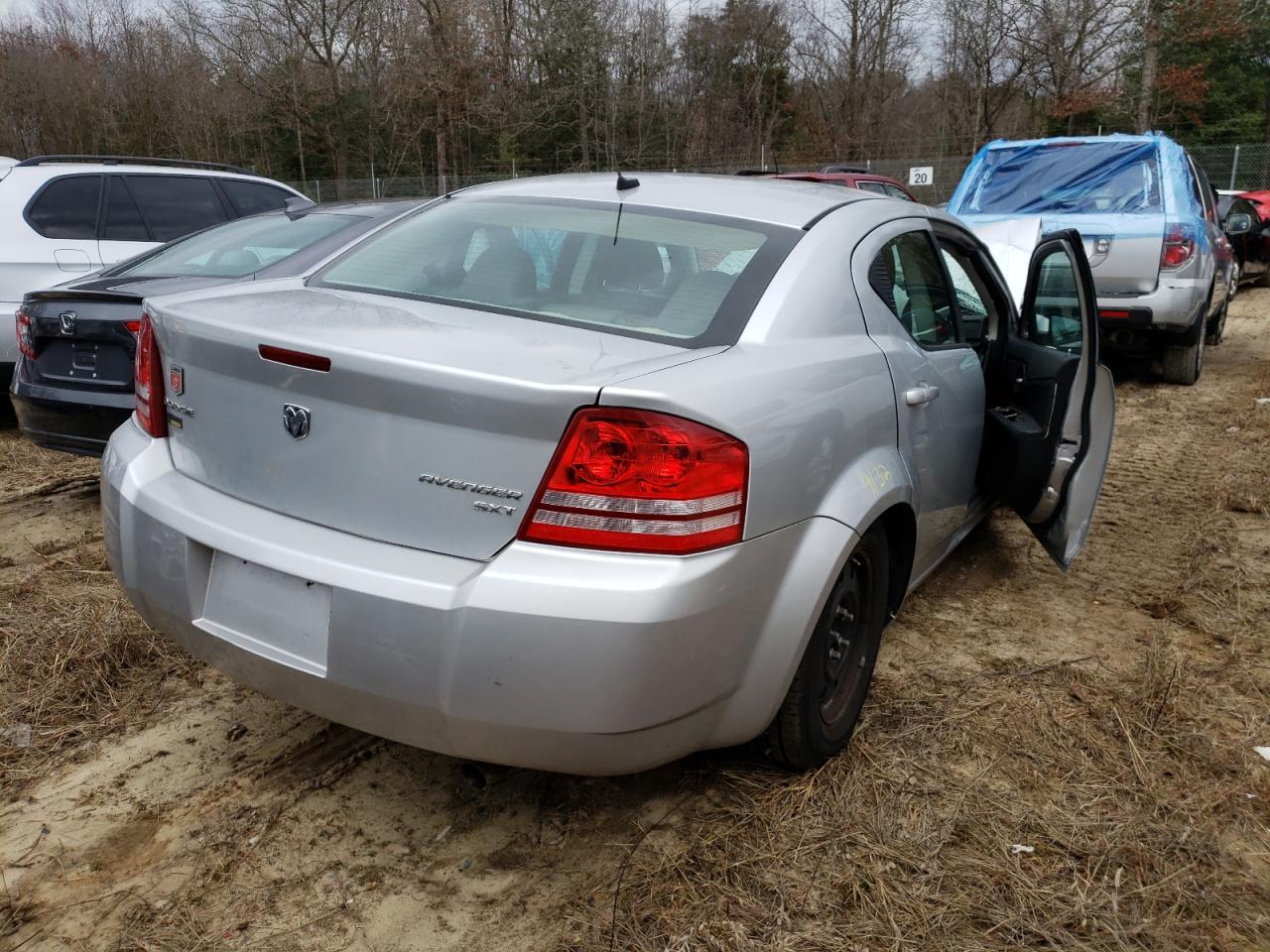 Photo 4 from auction – 2010 DODGE AVENGER SX with VIN 1B3CC4FD0AN163971