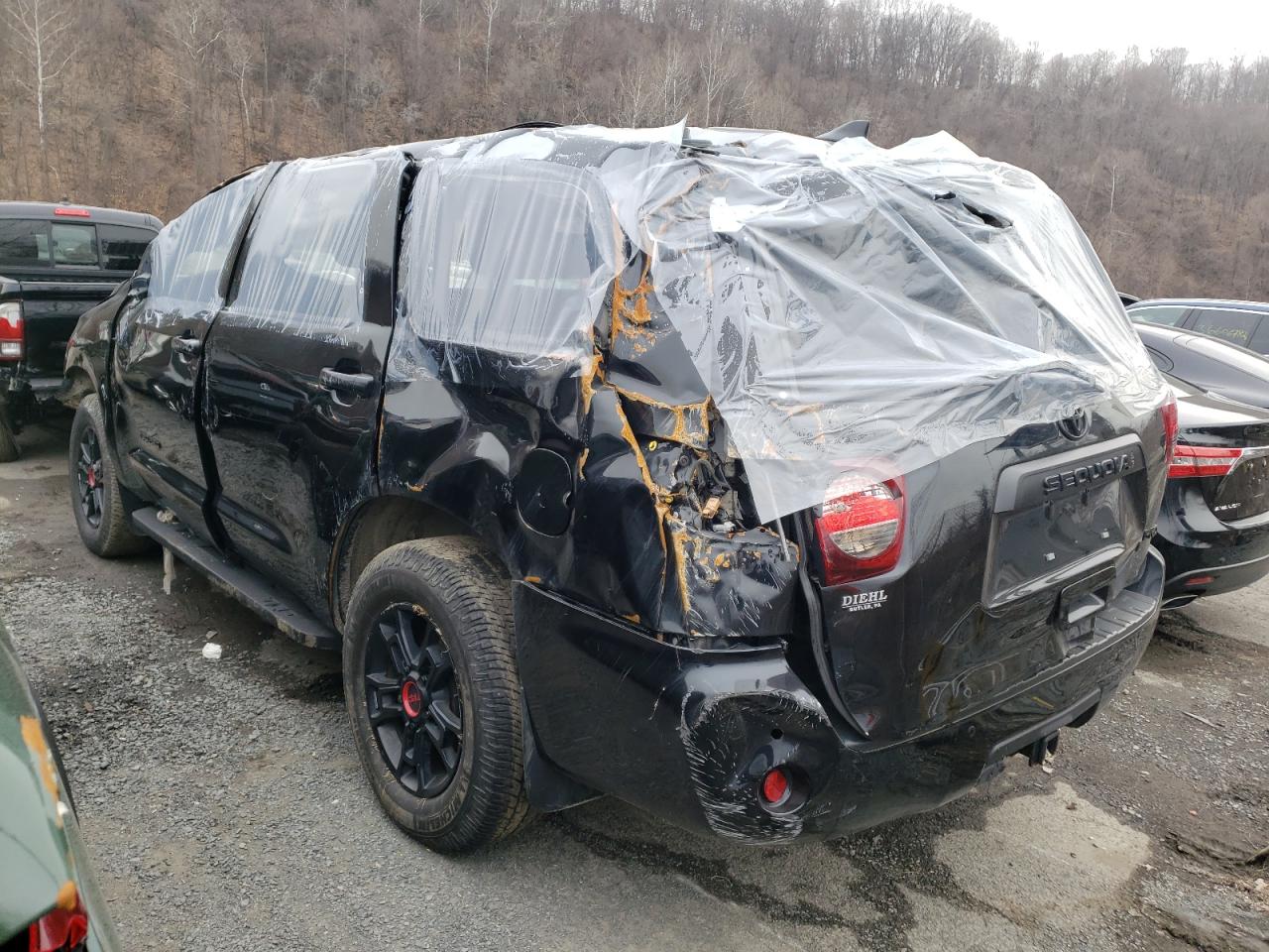 Photo 3 from auction – 2020 TOYOTA SEQUOIA SR with VIN 5TDBY5G13LS176300