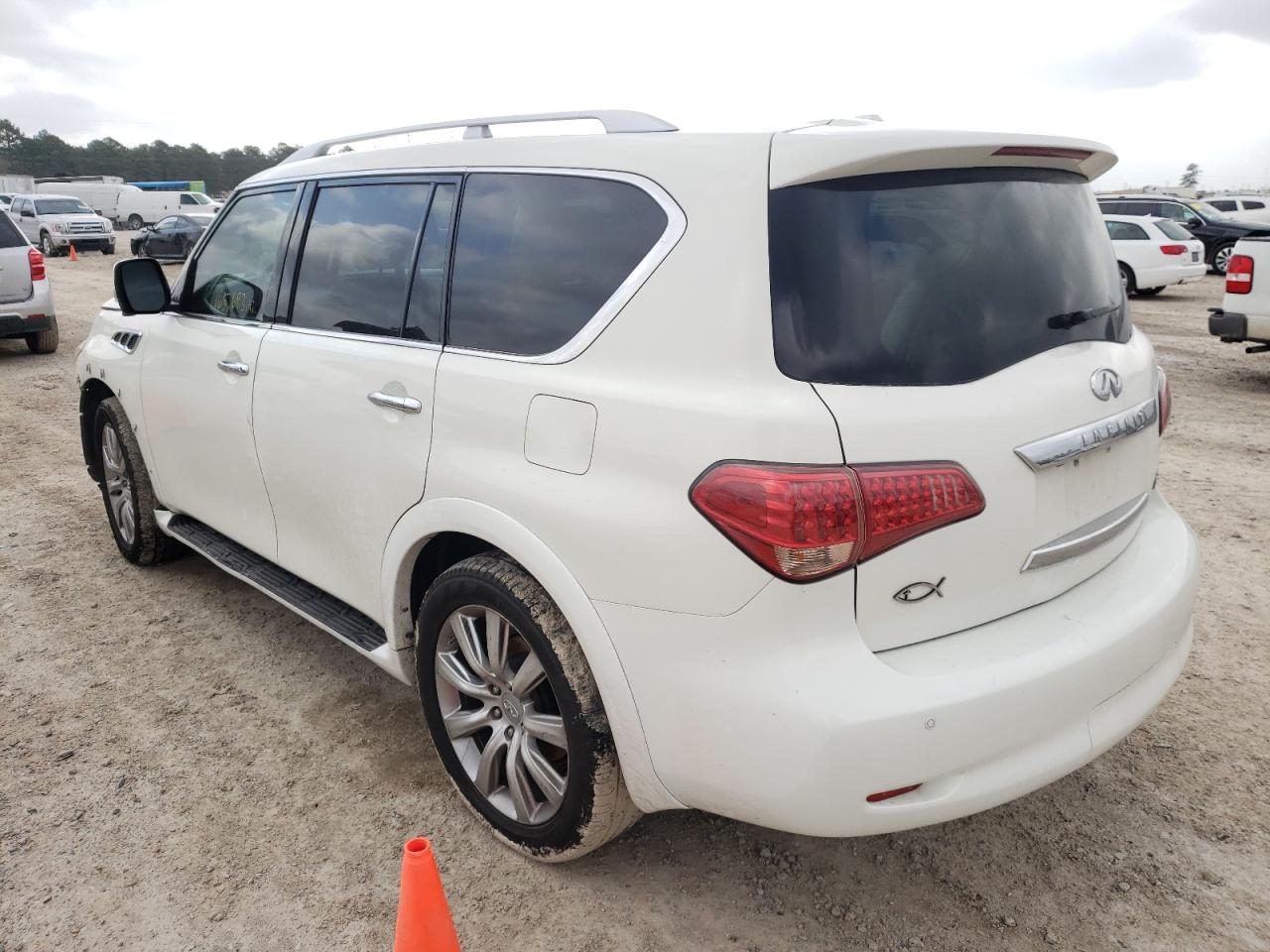 Photo 3 from auction – 2012 INFINITI QX56 with VIN JN8AZ2NF8C9517585