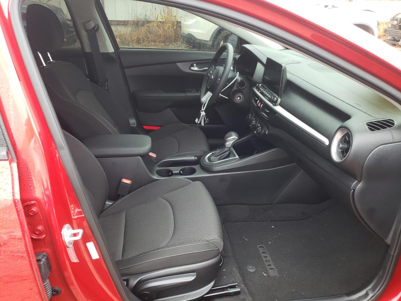 Photo 5 from auction – 2020 KIA FORTE FE with VIN 3KPF24AD6LE247077