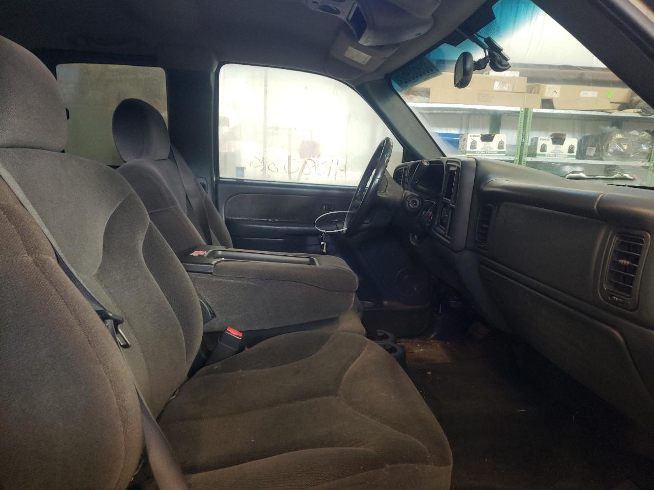 Photo 5 from auction – 2002 GMC NEW SIERRA with VIN 1GTEK19T02Z340413