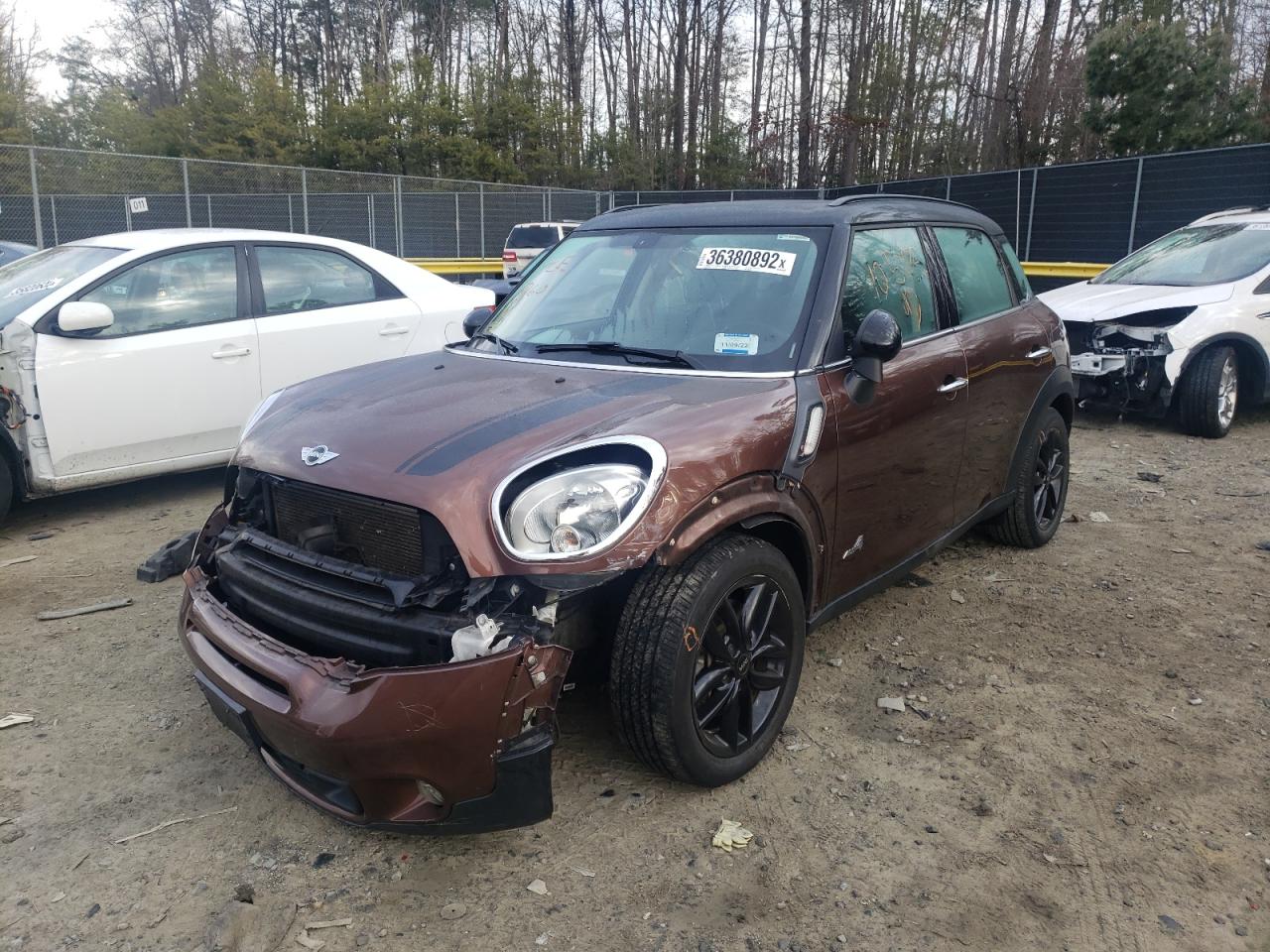 Photo 2 from auction – 2013 MINI COOPER S C with VIN WMWZC5C58DWP34436