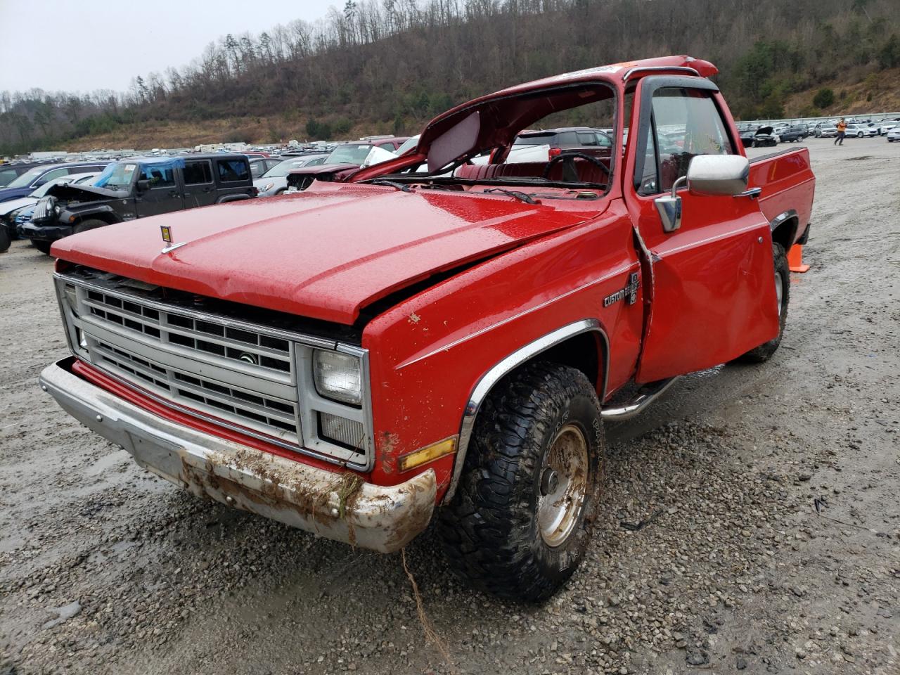 Photo 2 from auction – 1986 CHEVROLET K10 with VIN 2GCEK14N3G1128663