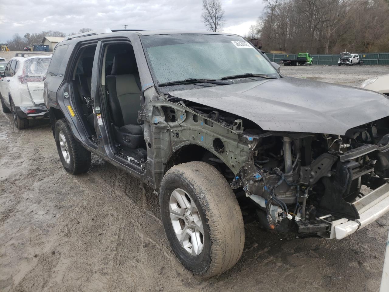 Photo 9 from auction – 2015 TOYOTA 4RUNNER SR with VIN JTEZU5JR4F5097300