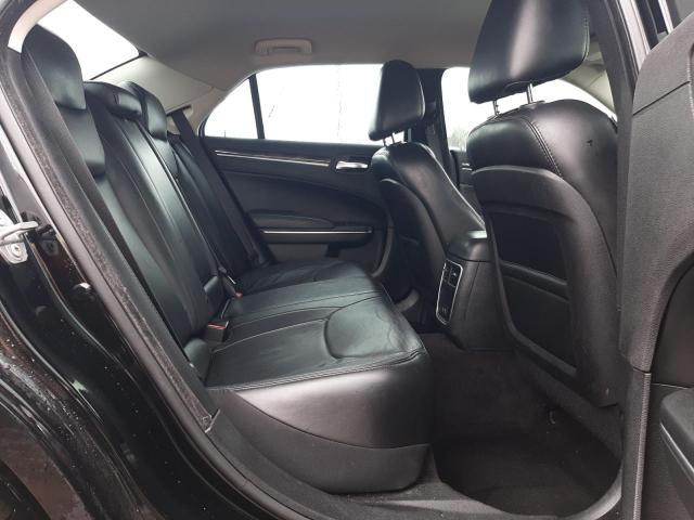 Photo 6 from auction – 2017 CHRYSLER 300 LIMITE with VIN 2C3CCAAG0HH506252