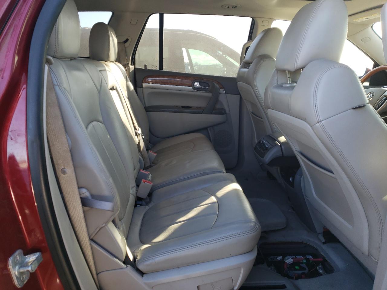 Photo 6 from auction – 2011 BUICK ENCLAVE CX with VIN 5GAKVCED7BJ160799