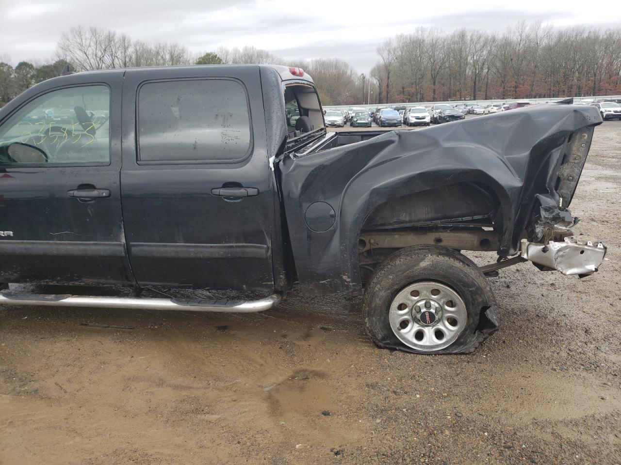 Photo 9 from auction – 2007 GMC NEW SIERRA with VIN 3GTEC13C17G545557