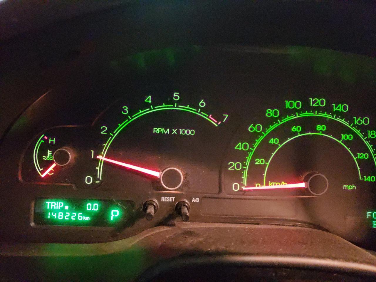 Photo 8 from auction – 2004 LINCOLN LS with VIN 1LNHM87A74Y670054