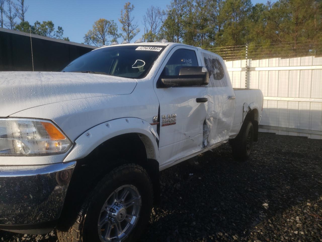 Zdjęcie 9 z aukcji – 2016 RAM 2500 ST z VIN 3C6UR5CL5GG391153