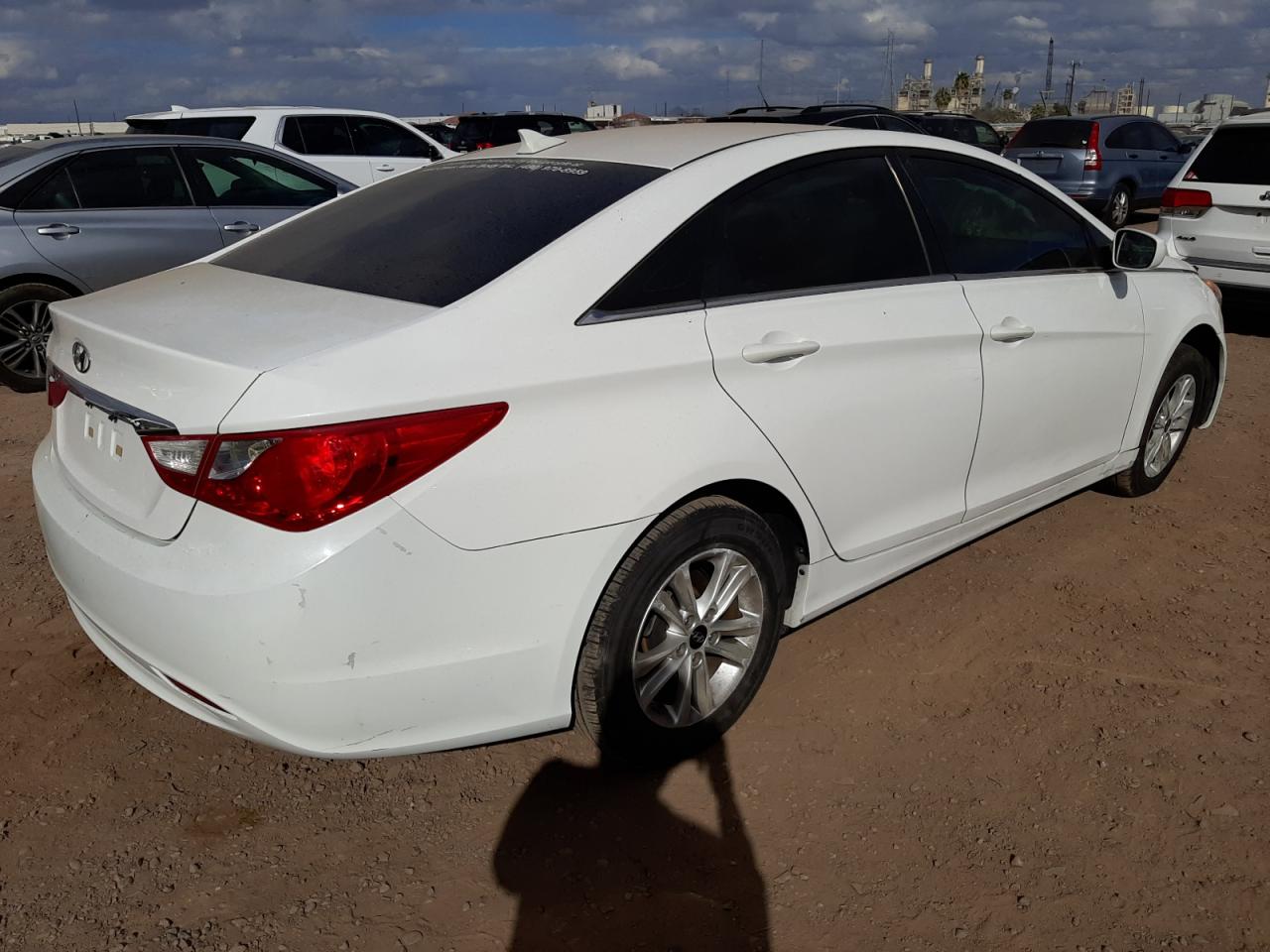 Photo 4 from auction – 2013 HYUNDAI SONATA GLS with VIN 5NPEB4AC9DH738176