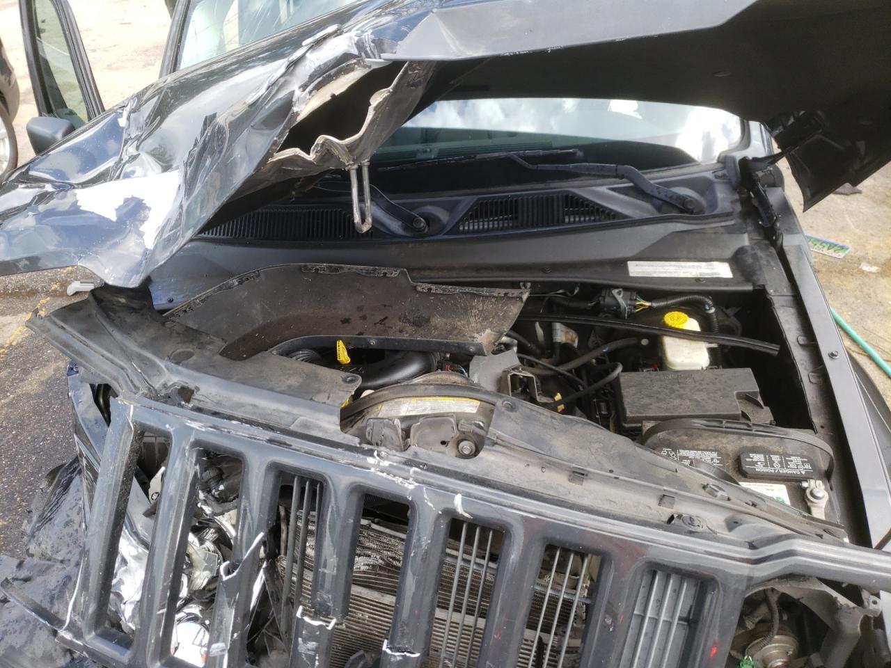Photo 7 from auction – 2011 JEEP LIBERTY SP with VIN 1J4PP2GK6BW588770