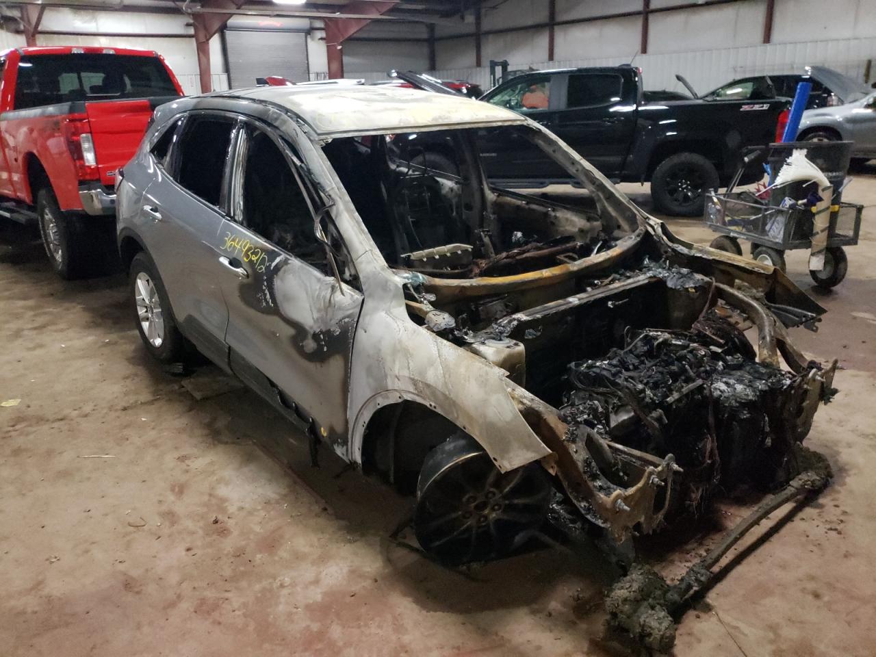 FORD ESCAPE SE 2021 with VIN 1FMCU9G66MUA04435 - Photo from auction