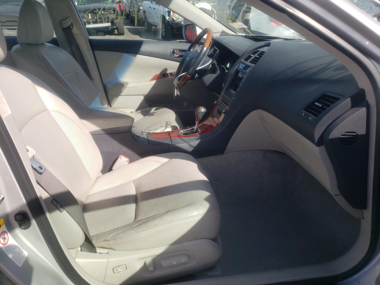 Zdjęcie 5 z aukcji – 2009 LEXUS ES 350 z VIN JTHBJ46G992337655