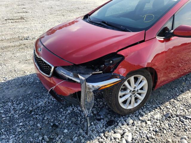 Photo 9 from auction – 2017 KIA FORTE LX with VIN 3KPFL4A75HE014614