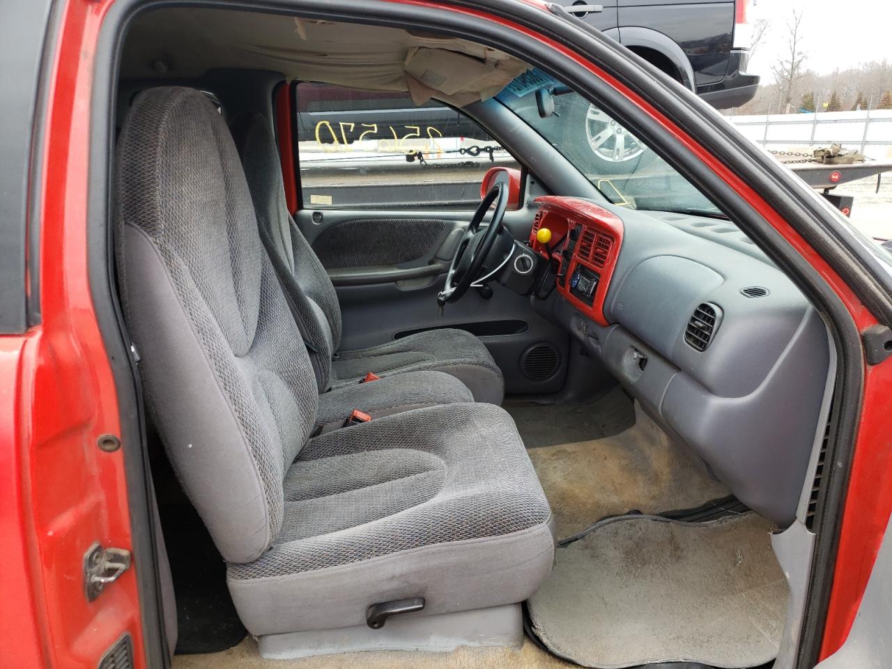 Photo 5 from auction – 1997 DODGE DAKOTA with VIN 1B7GL23X9VS151537