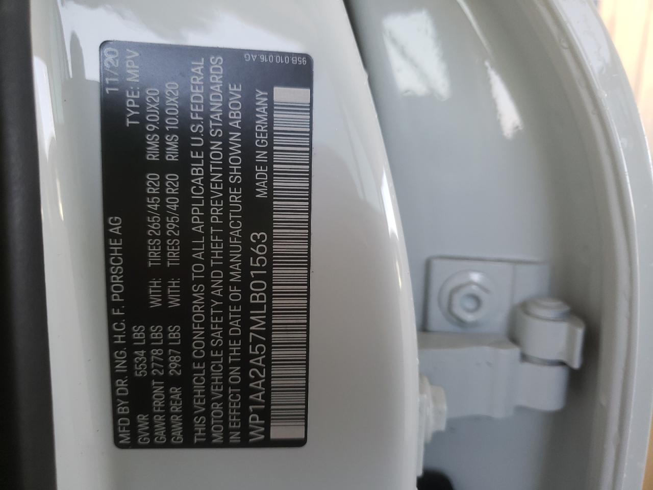 Photo 10 from auction – 2021 PORSCHE MACAN with VIN WP1AA2A57MLB01563
