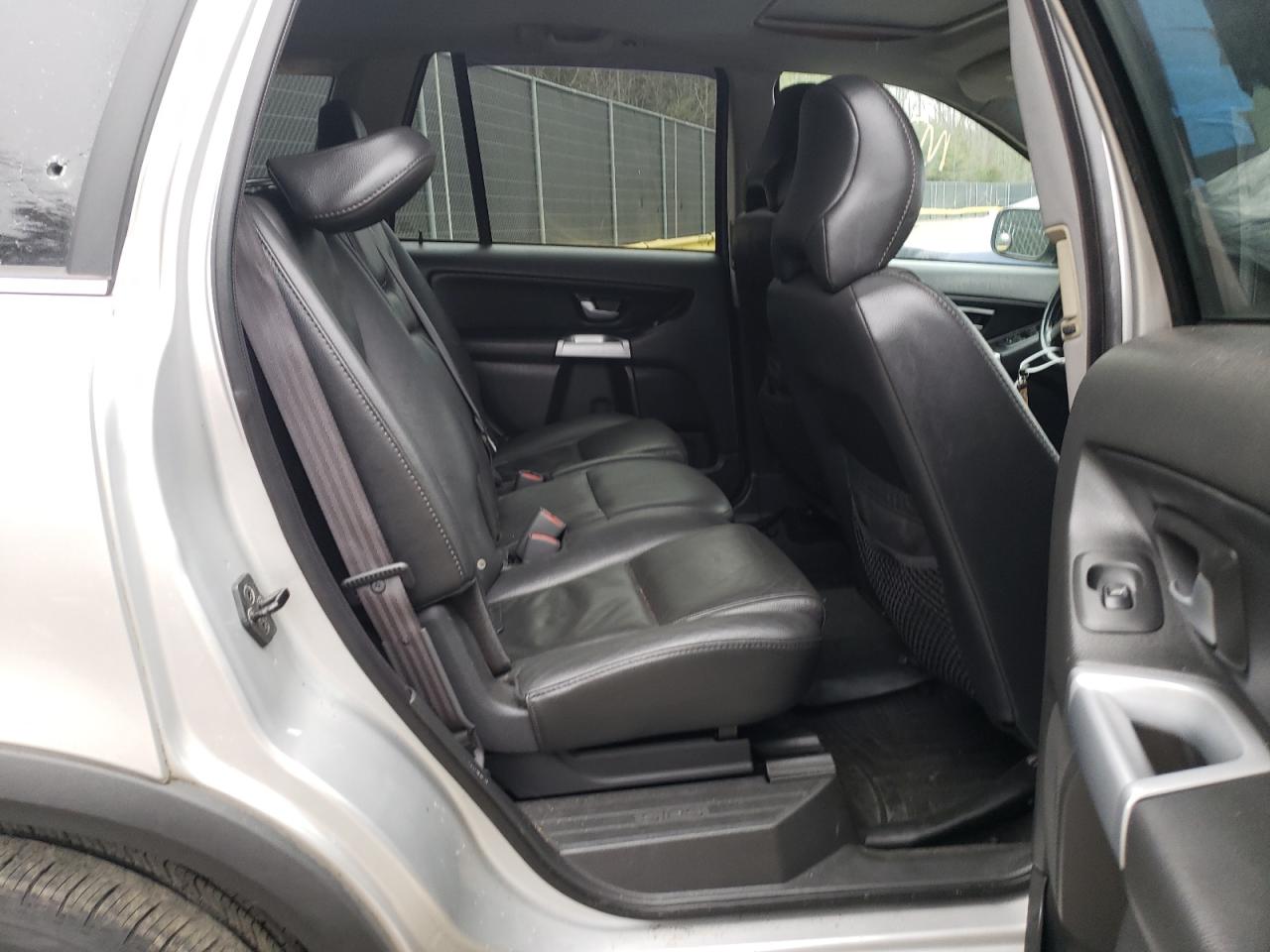Photo 6 from auction – 2004 VOLVO XC90 T6 with VIN YV1CM91H541047092