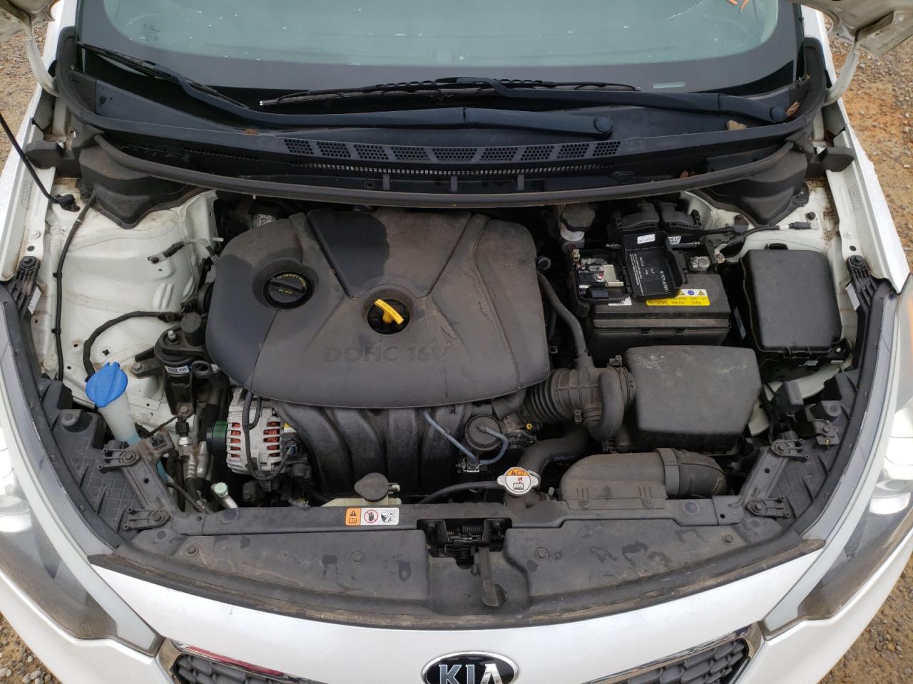 Photo 7 from auction – 2015 KIA FORTE LX with VIN KNAFX4A64F5332550